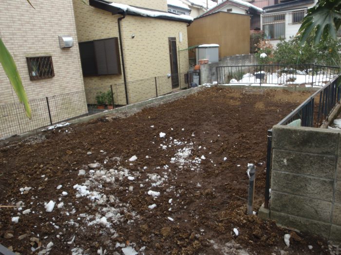 川口市桜町の狭小注文住宅建て替えの為の、既存住宅解体工事完了