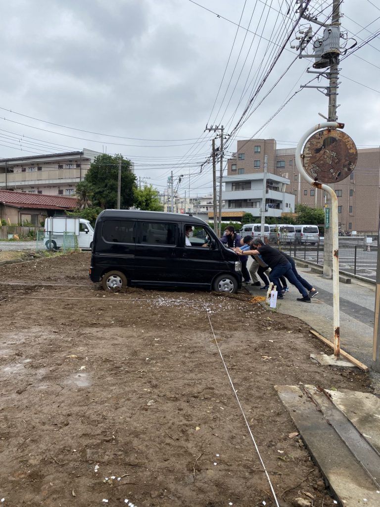 雨降って地 固ま…ってください!